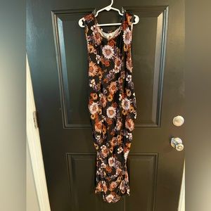 Women’s maternity dress